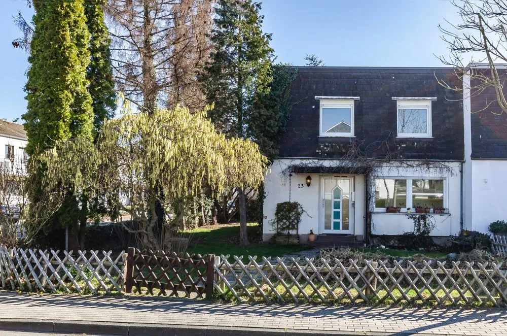 Immobilienangebot - Hamm - Häuser - Aus alt mach neu! Reihenendhaus in Rhynern wartet auf Sie!