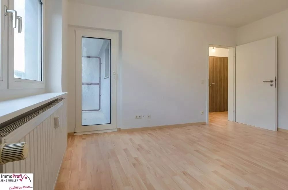 Immobilienangebot - Hamm - Wohnungen - 2-Zimmer-Wohnung im 1. OG mit Loggia in Hamm-Süden