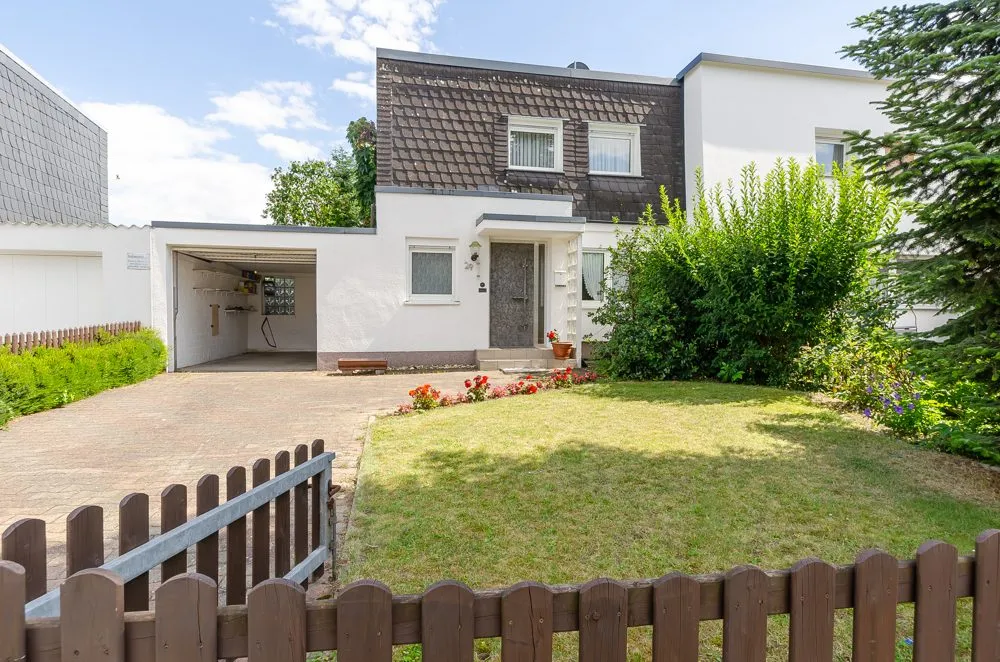 Immobilienangebot - Hamm - Häuser - Gepflegtes Reihenmittelhaus wartet auf Sie - mit Garage und Kaufgrund in Rhynern!