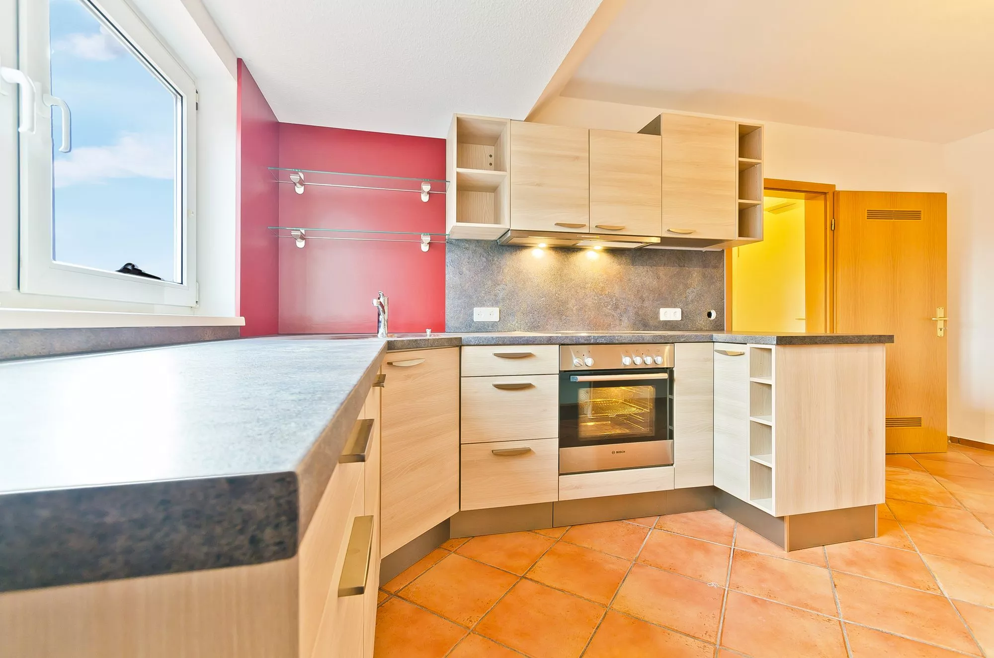Immobilienangebot - Hamm - Wohnungen - 3-Zimmer-DG-Wohnung - EVK und OLG in 5 Minuten mit dem Fahrrad zu erreichen