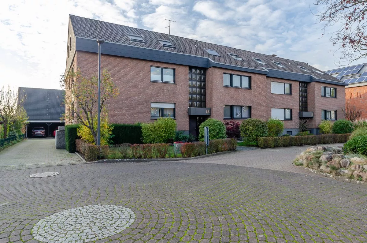 Immobilienangebot - Hamm - Wohnungen - Gemütliches Wohnen mit Einbauküche, Carport und Ausblick über Werries - gut geeignet für 1 Person
