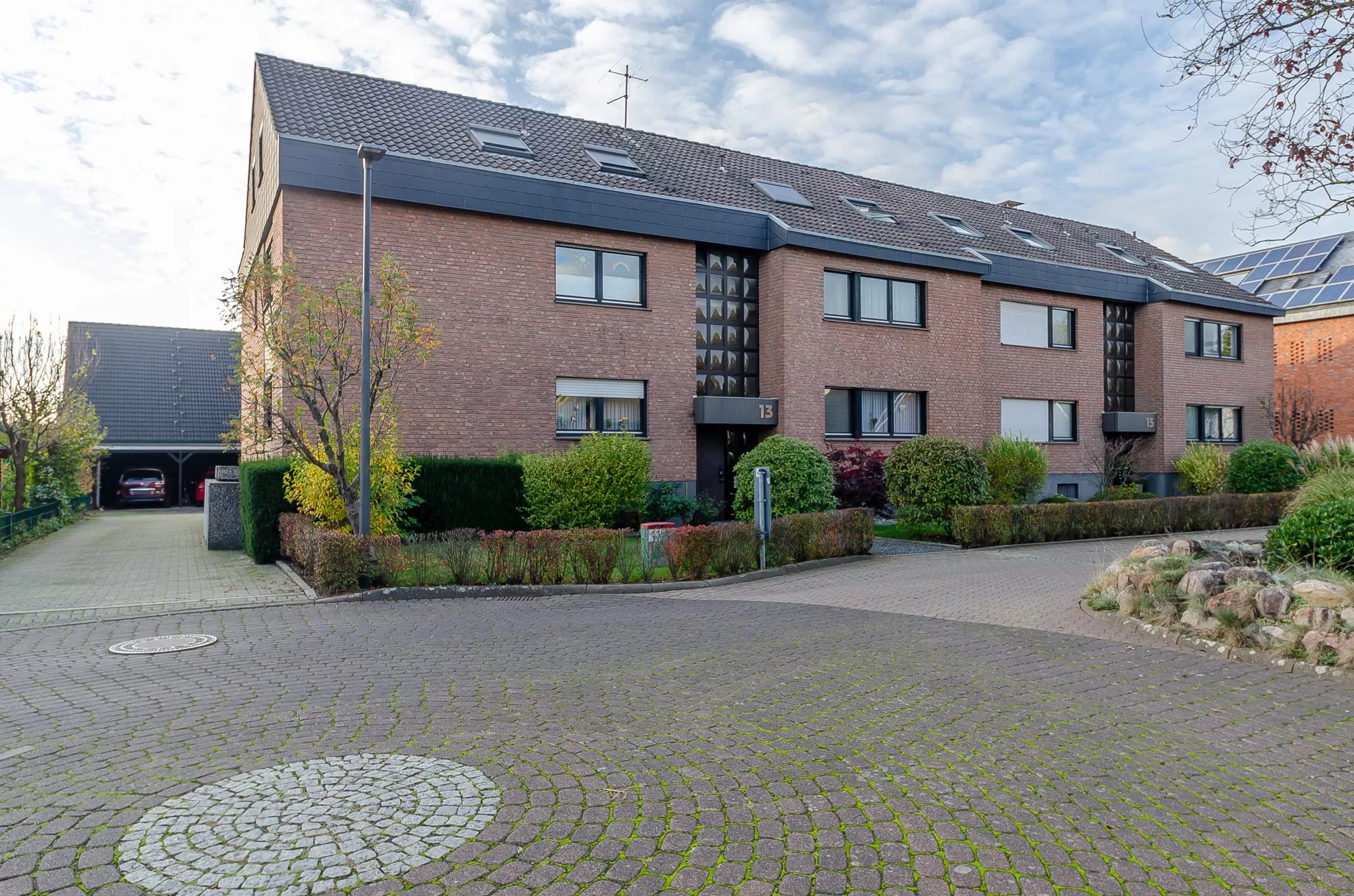 Immobilienangebot - Hamm - Wohnungen - Gemütliches Wohnen mit Einbauküche, Carport und Ausblick über Werries - gut geeignet für 1 Person