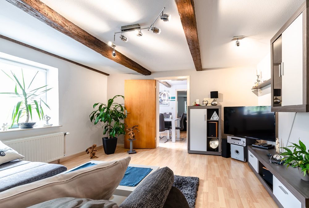 Immobilienangebot - Welver - Wohnungen - 3,5 Zimmer Wohnung mit Fachwerk, modernem Tageslichtbad, eigenem Garten und Garage