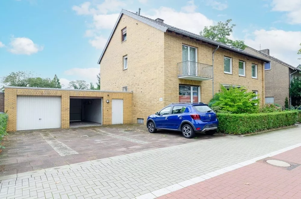 Immobilienangebot - Hamm - Wohnungen - Großzügige Dachgeschoss-Wohnung + frisch renoviert + großes Tageslichtbad + Einbauküche