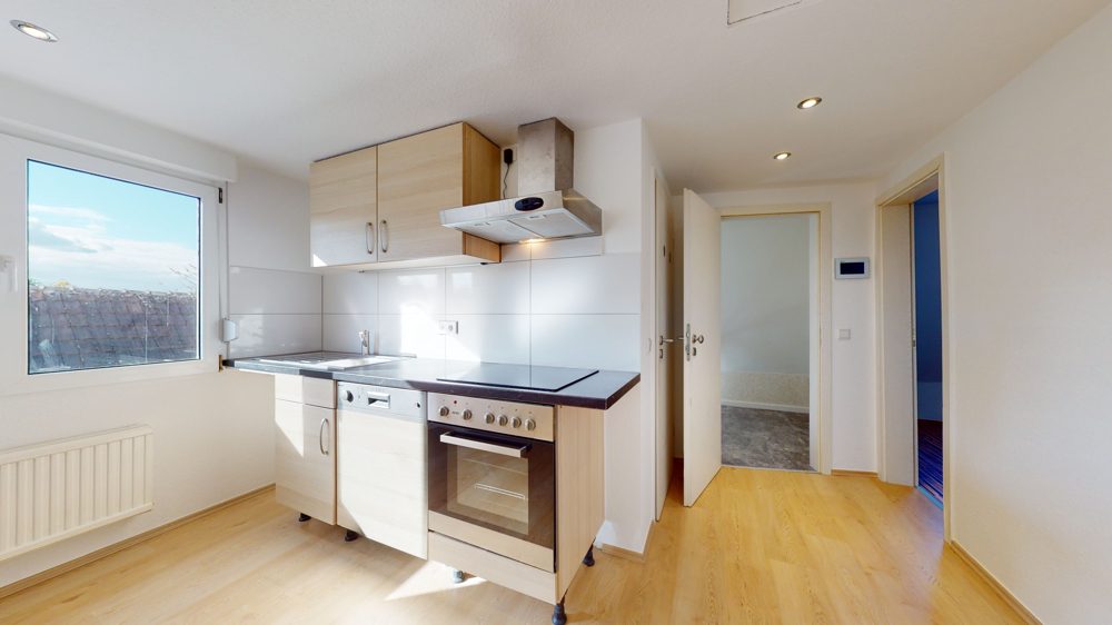 Immobilienangebot - Hamm - Wohnungen - Frisch renovierte 2-Zimmer-Dachgeschosswohnung in zentraler Lage von Hamm-Rhynern