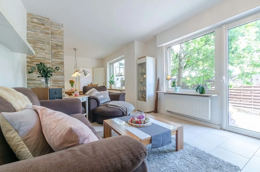 Immobilienangebot - Hamm - Wohnungen - Modernisierte, gemütliche Erdgeschoss-Wohnung mit Garten und Garage
