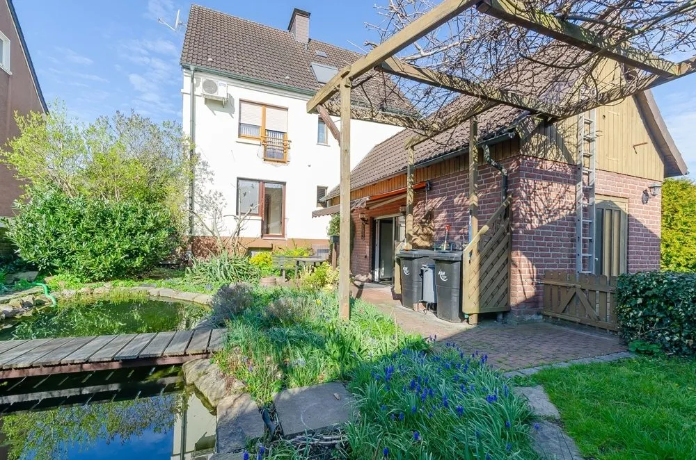 Immobilienangebot - Hamm - Wohnungen - Hier bekommen Sie deutlich mehr als nur eine Eigentumswohnung! Bitte Exposé anfordern u. durchlesen!