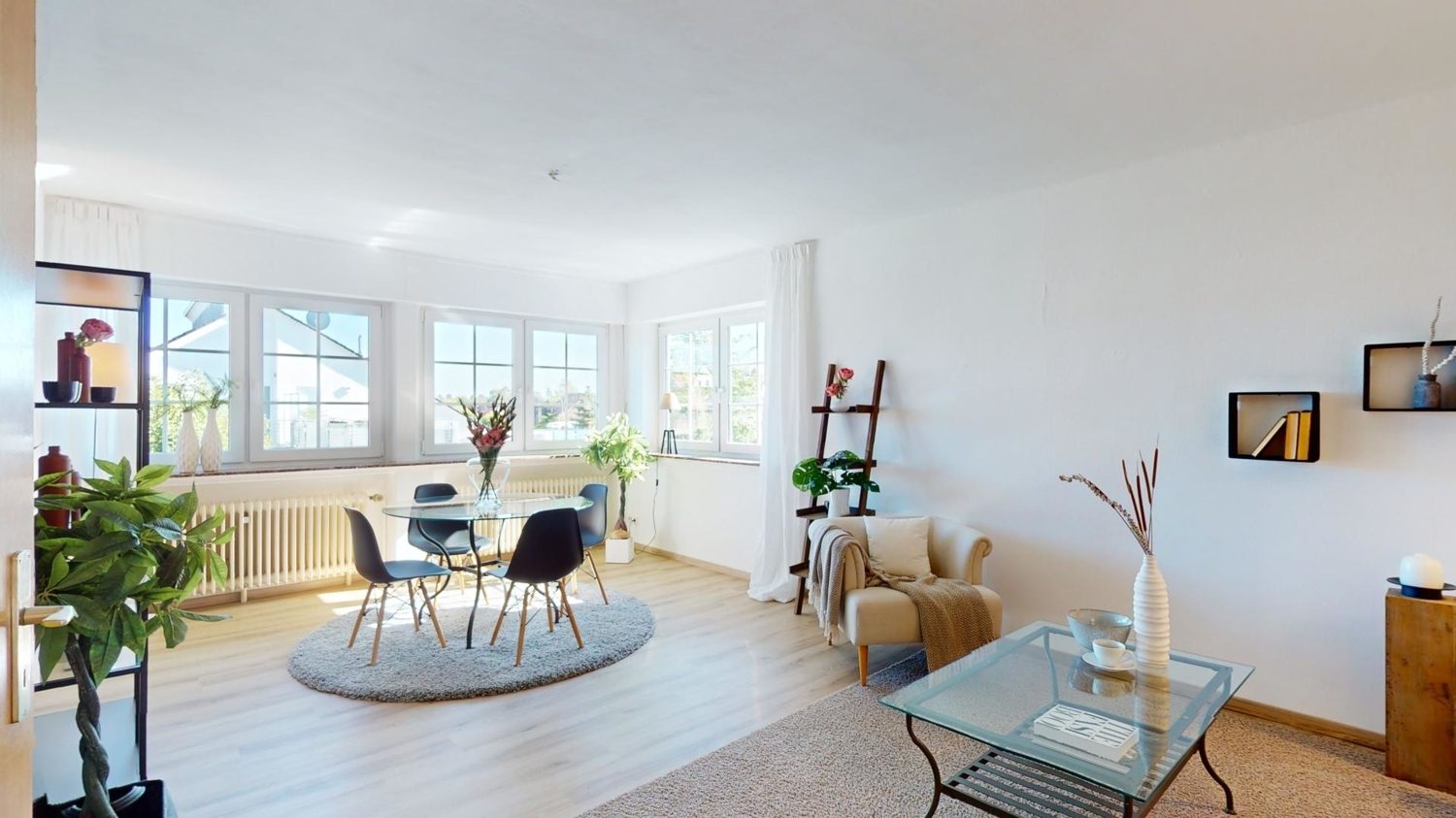 Immobilienangebot - Hamm - Wohnungen - Provisionsfrei für Käufer: 4-Zimmer-Wohnung in bester Lage von Rhynern mit Balkon und Garage im 2-FH