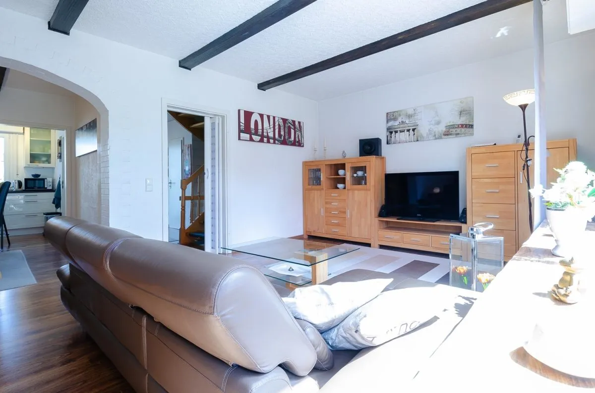 Immobilienangebot - Bönen - Häuser - Provisionsfrei für Käufer: Großzügiges Reihenmittelhaus mit Garage, Gäste-WC und 2 Bädern