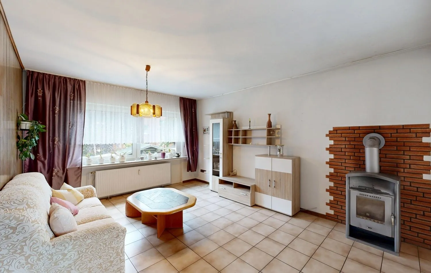 Immobilienangebot - Hamm - Häuser - Provisionsfrei für Käufer: Ein- bis Zweifamilienhaus mit 2 Garagen in Hamm-Werries