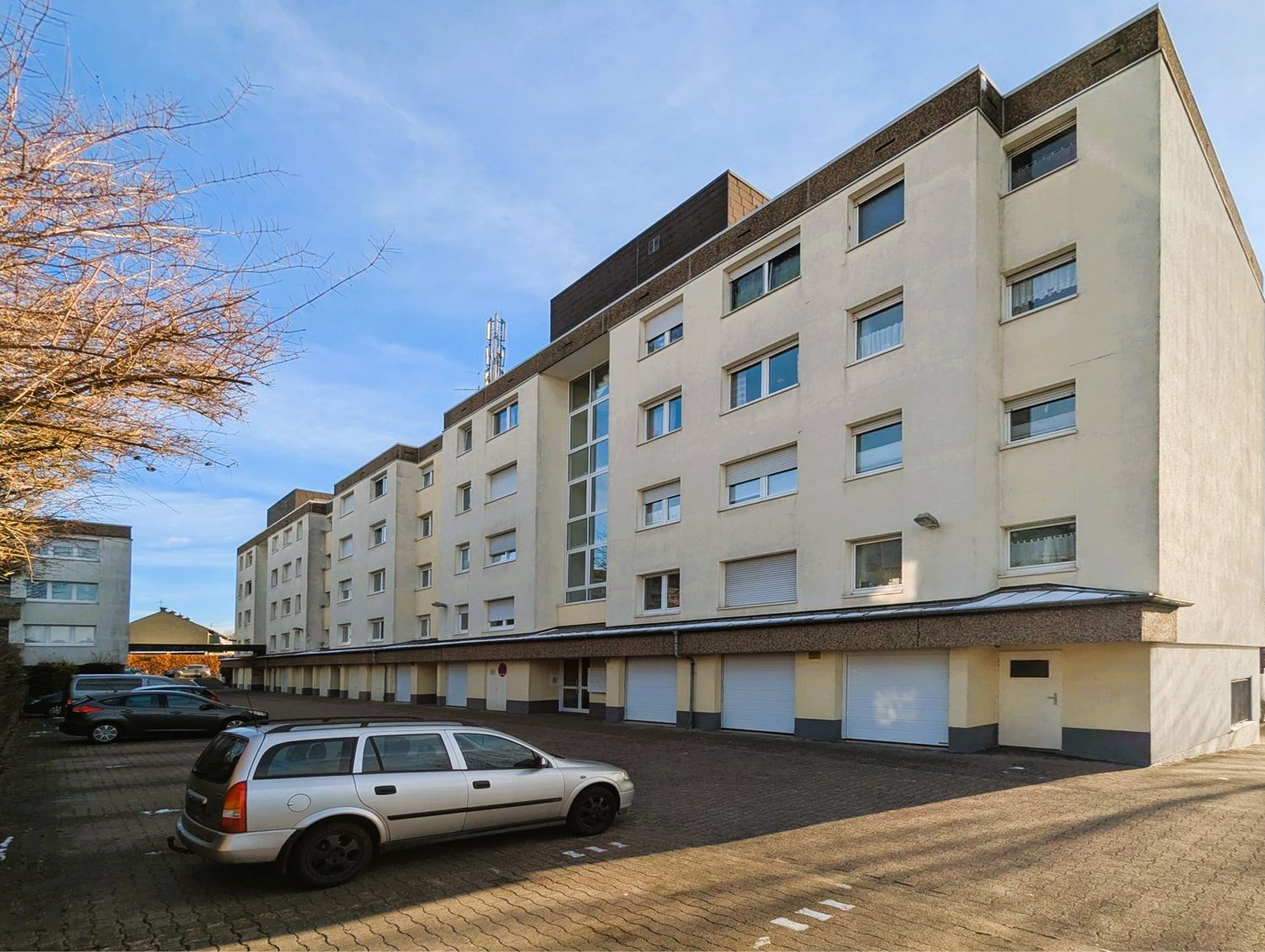Immobilienangebot - Hamm - Wohnungen - Provisionsfrei für Käufer: 4-Zimmer-Erdgeschoss-Wohnung mit Loggia in guter Lage von Hamm-Rhynern