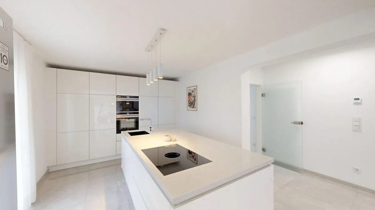 Immobilienangebot - Hamm - Häuser - Provisionsfrei für Käufer: Modernisierte Doppelhaushälfte mit großem Garten in Hamm-Heessen