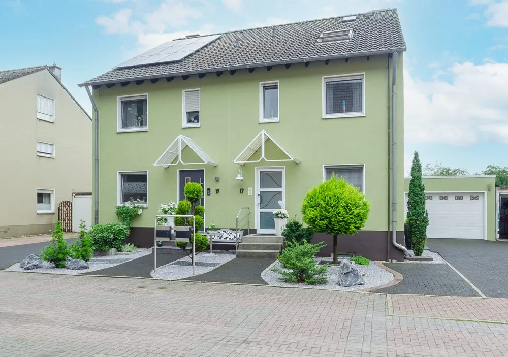 Immobilienangebot - Bergkamen - Häuser - Gemütlich, genüsslich, gut!
Familienfreundliche Doppelhaushälfte in direkter Nähe zur Marina Rünthe