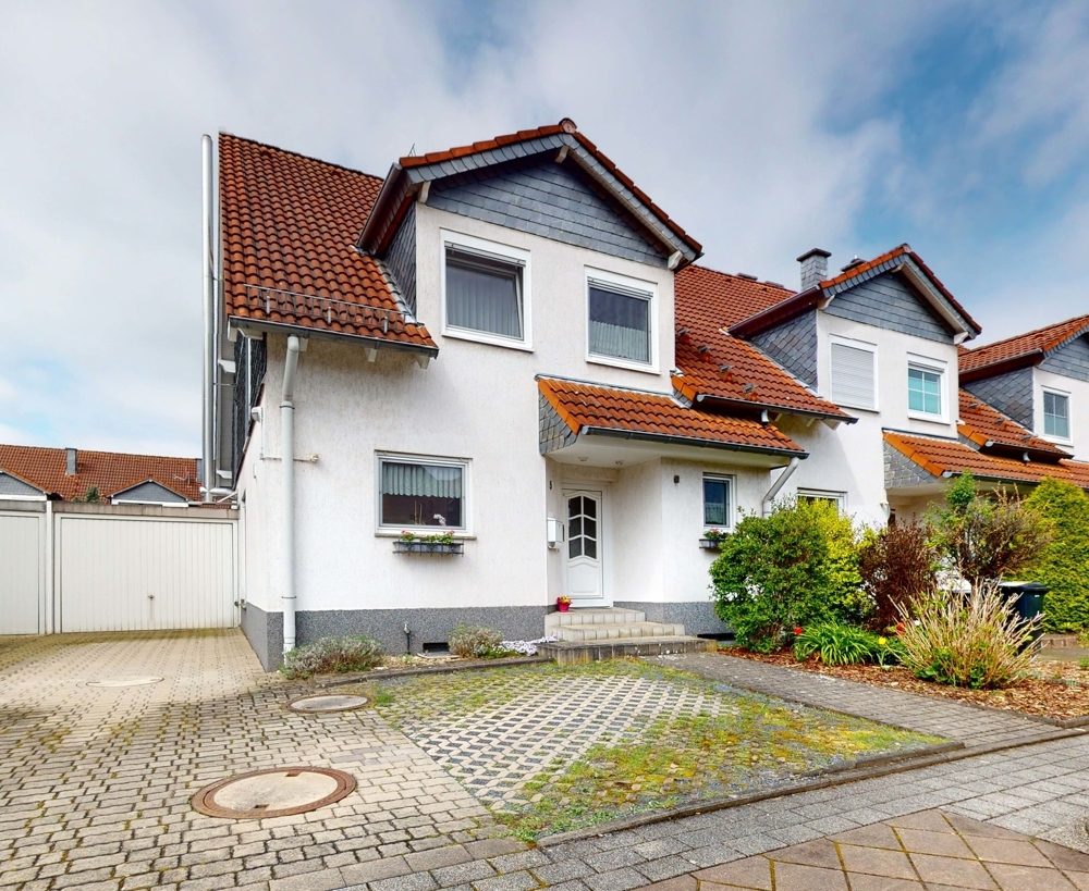 Immobilienangebot - Hamm - Häuser - Reihenendhaus in begehrter Lage von Hamm mit 3 Schlafzimmern plus Spitzboden und Garage